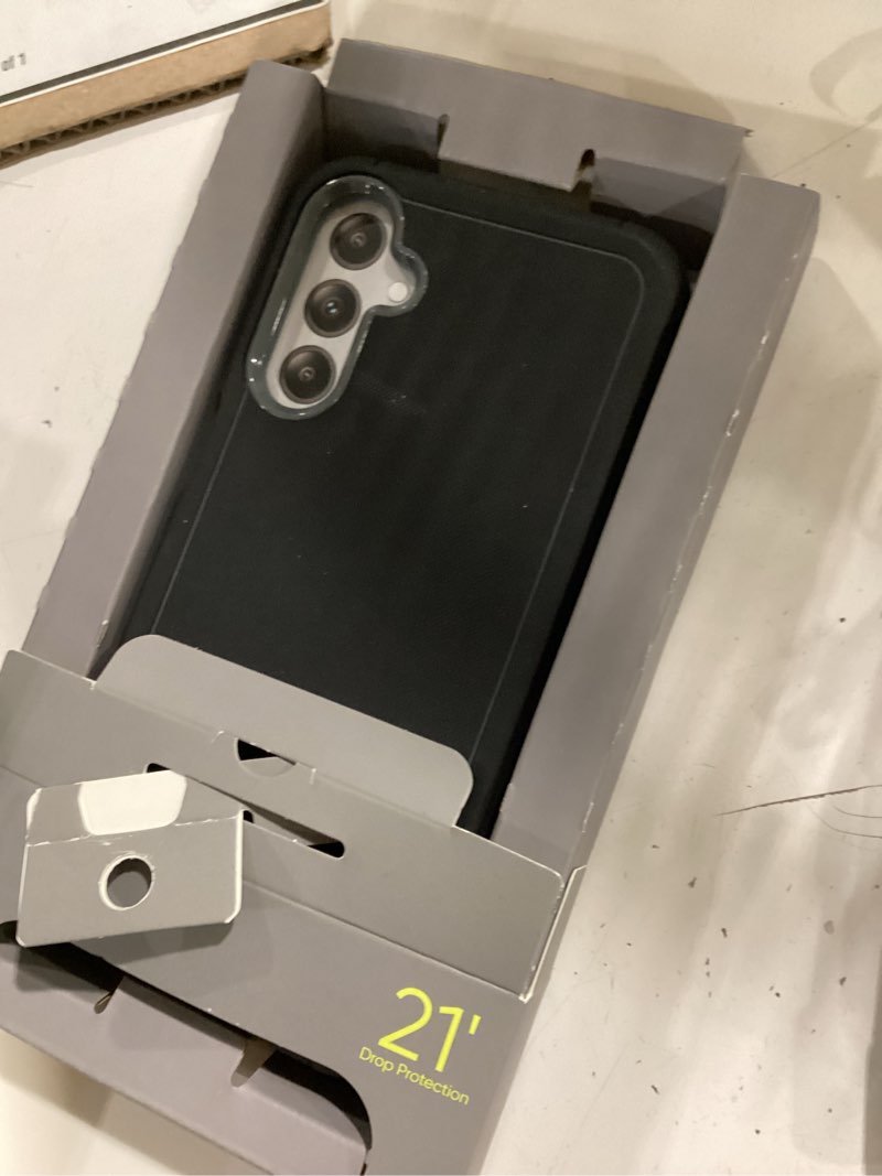 Condition photo showing Good Condition for onn. rugged phone case for samsung galaxy a15 5g – black/gray