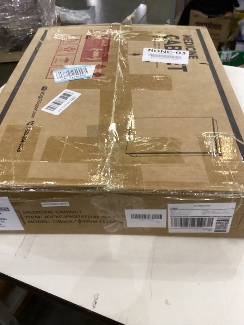 Condition photo showing New/Like New for Medicine cabinet