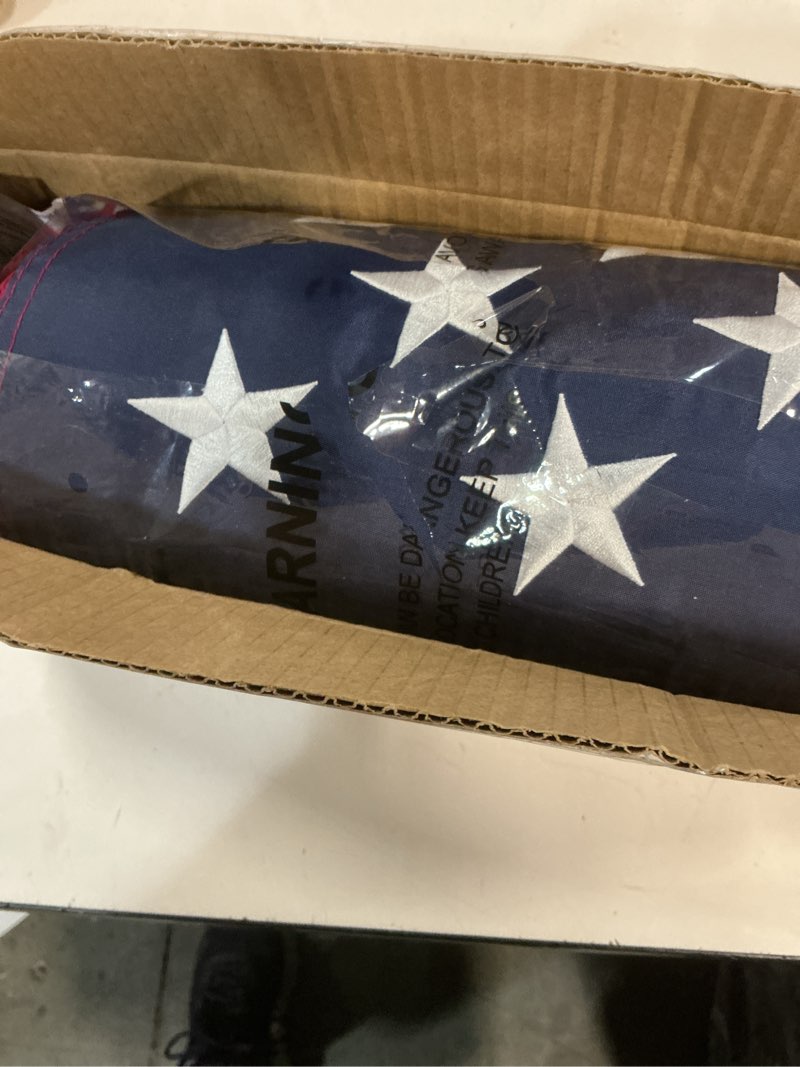 Condition photo showing New/Like New for flag pole kit with 3x5 american flag - includes 5ft heavy duty tangle free flagpole,embroidered 3x5 us flag,aluminum mount holder bracket,metal flagpoles for outside house,porch,outdoor - white 5ft white