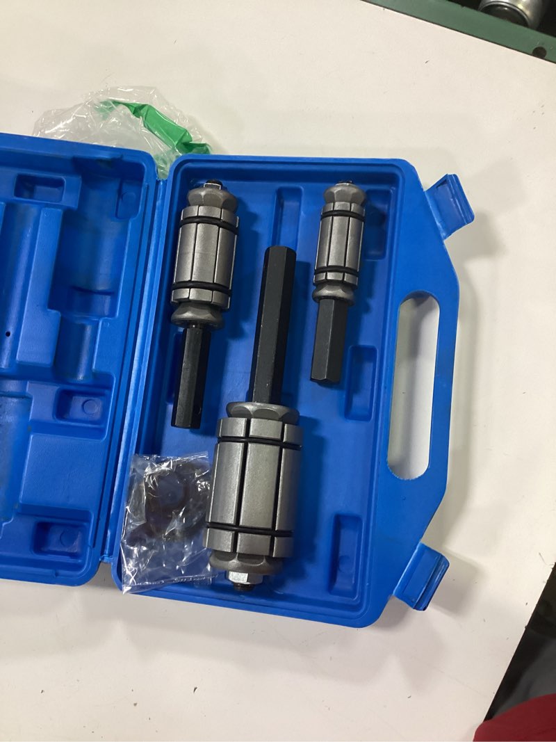 Condition photo showing Good Condition for 3 pcs exhaust pipe expander set, 1-1/8" to 3-1/2" tail pipe expander tool set, muffler pipe expander set compatible with most vehicles and trucks, automotive tool kit for tail pipe tube