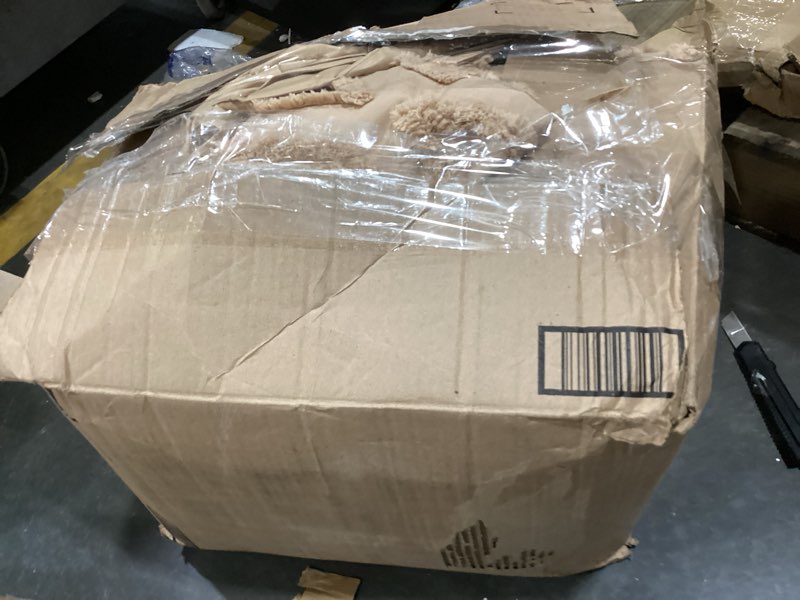 Condition photo showing Good Condition for comforter set