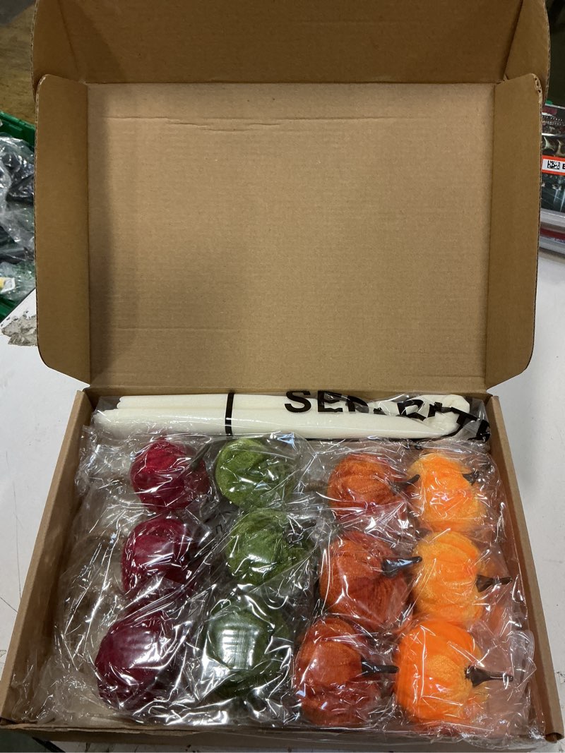 Condition photo showing New/Like New for 24 Pcs Thanksgiving Velvet Pumpkin Napkin Rings with Beige Napkins, Rustic Fall Napkin Holders for Fall, Thanksgiving, Harvest, Family Reunion(Orange, Caramel, Turquoise, and Red)