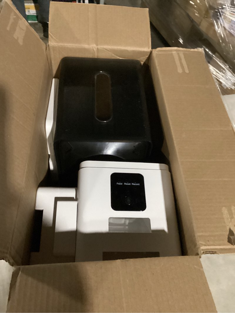 Large Dog Automatic Feeder with Camera: 12L/50 Cups Home Smart Dog Feeder for 20 Days Feeding - Anti