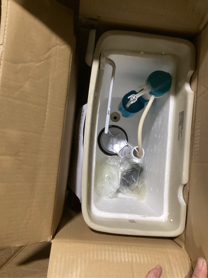 Condition photo showing New/Like New for proflo pf5112uhe jerritt 1.28 gpf insulated single flush toilet tank only with left-hand trip lever - white