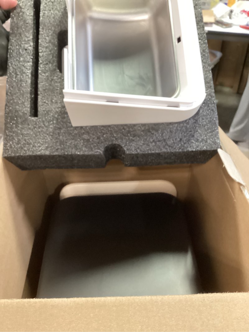 Condition photo showing Good Condition for PETLIBRO RFID Automatic Cat Feeder, Collar Tag-Activated Personalized Meals, 5G&2.4G Wi-Fi Programmable Cat Food Dispenser with Cats Recognition & Diet Tracking for Multi-Pet Homes and Different Diets