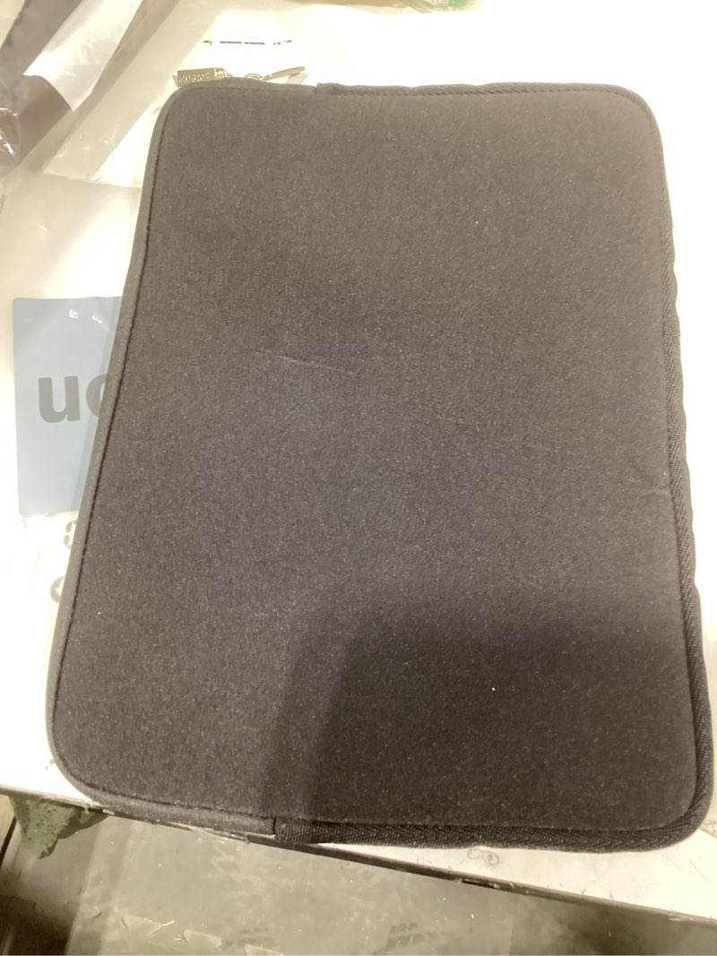 Condition photo showing Good Condition for MOSISO Laptop Case 14 inch, 14 inch Laptop Sleeve Bag Compatible with HP Lenovo Dell ASUS Acer, HP Stream, Dell Latitude, Lenovo IdeaPad, Neoprene Computer Sleeve Bag with Small Case, Black 14 inch Black