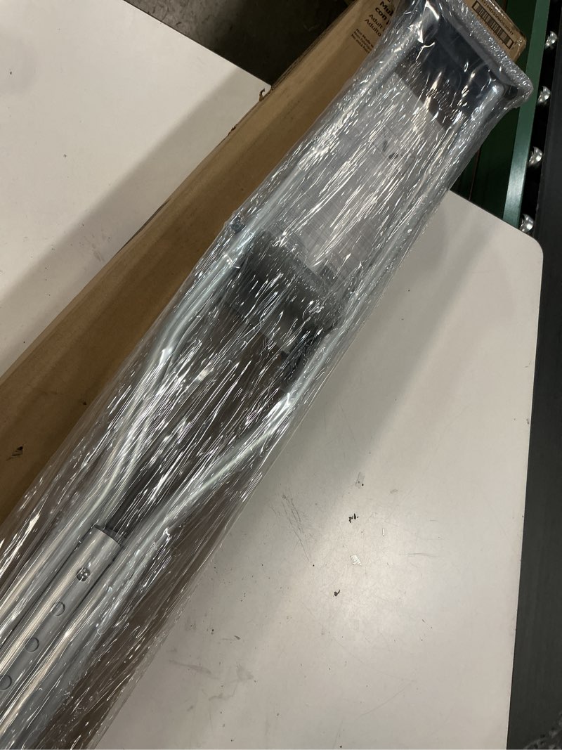 Condition photo showing New/Like New for Medline Aluminum Crutches for Kids, Adults & Seniors, Walking Aid, 300 LB Weight Capacity,1 Pair, Fitting 5'2" - 5'10" Medium, 5'2"-5'10"