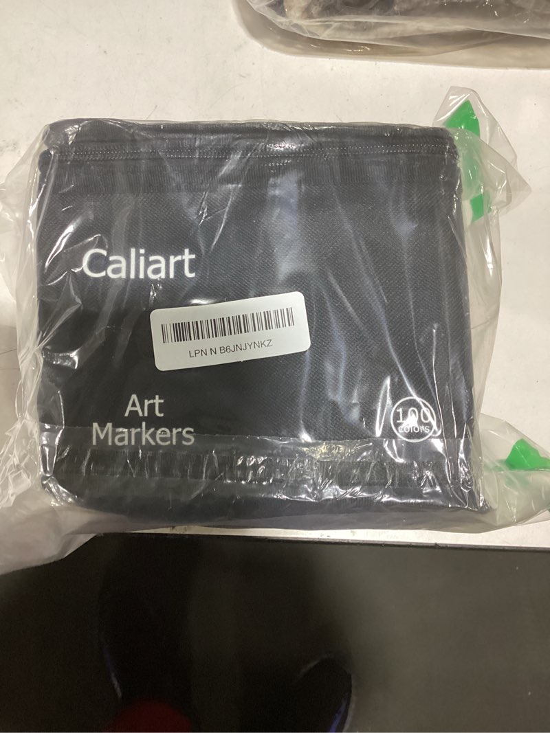 Condition photo showing Good Condition for Caliart Markers, 100 Colors Dual Tip Art Markers Sketch Pens Permanent Alcohol Based, with Case for Adults Artists Drawing Illustration Sketching Coloring (Black Barrel) 100 Colors(Black Barrel)