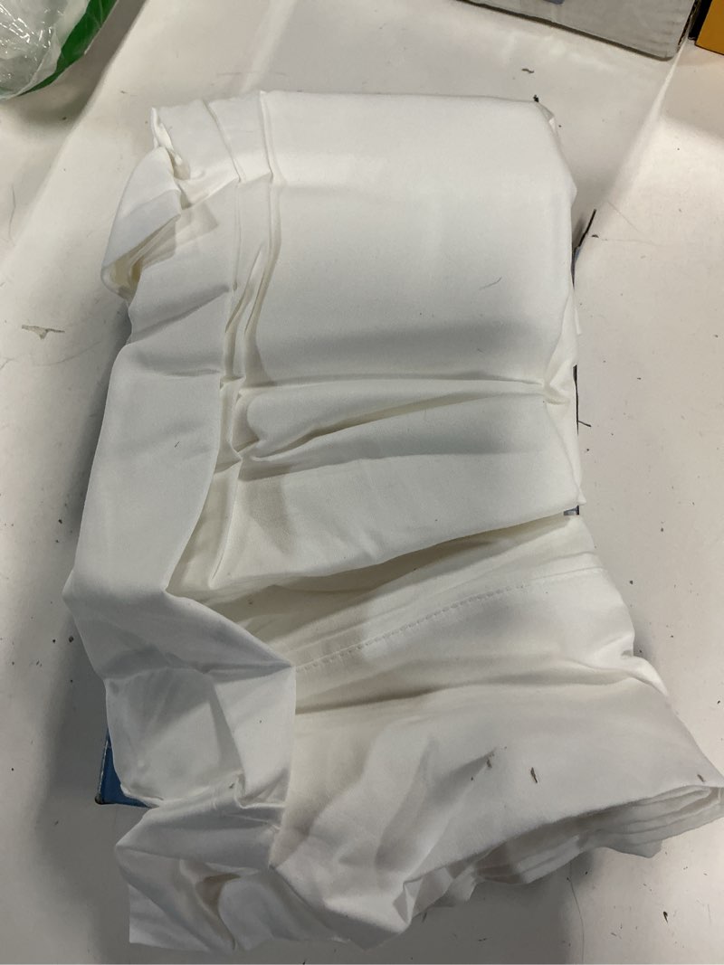 Condition photo showing New/Like New for thread spread 100% cotton king size pillow cases set of 2 - luxury 400 thread count pillow cases king size (white), soft cooling breathable & durable sateen hotel cotton pillowcases