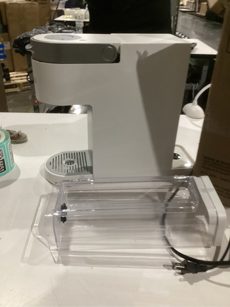 Condition photo showing Good Condition for keurig k-slim single serve k-cup pod coffee maker, multistream technology, 3 brew sizes, slim and sleek design, 46oz removable reservoir, white