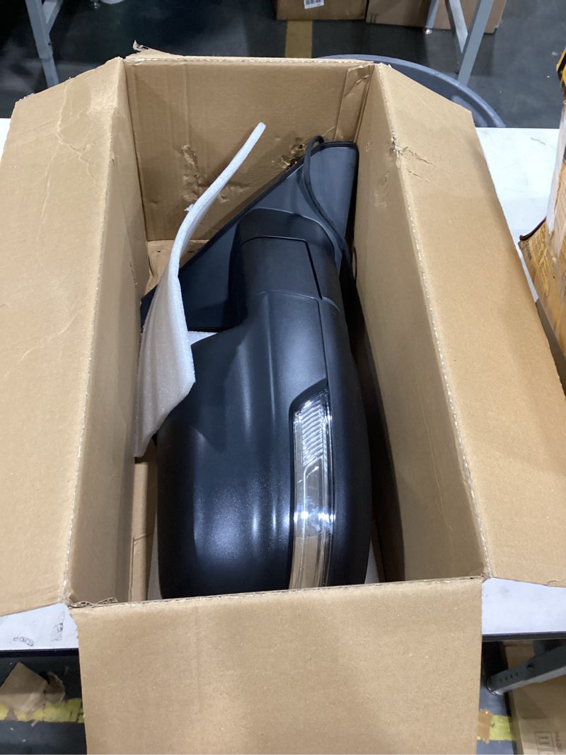 Condition photo showing Good Condition for right passenger side mirror compatible with 2019 2020 2021 2022 2023 2024 2025 ram 1500 with power folding power glass heated turn signal puddle light matte black replace#68276500ah (8+2pins) r-8+2 matte black