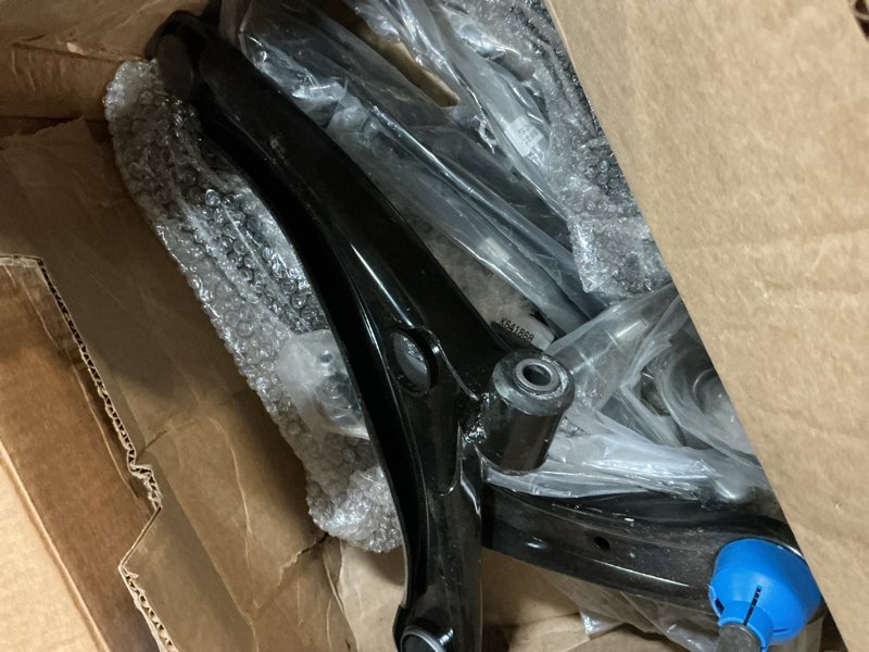 Condition photo showing Good Condition for 14pcs suspension kit fits for dodge caliber 2009-2012, for jeep compass 2007-2016, patriot 2007-2017 front rear control arm w/sway bars ms251007 k750385 es800408 ev80645