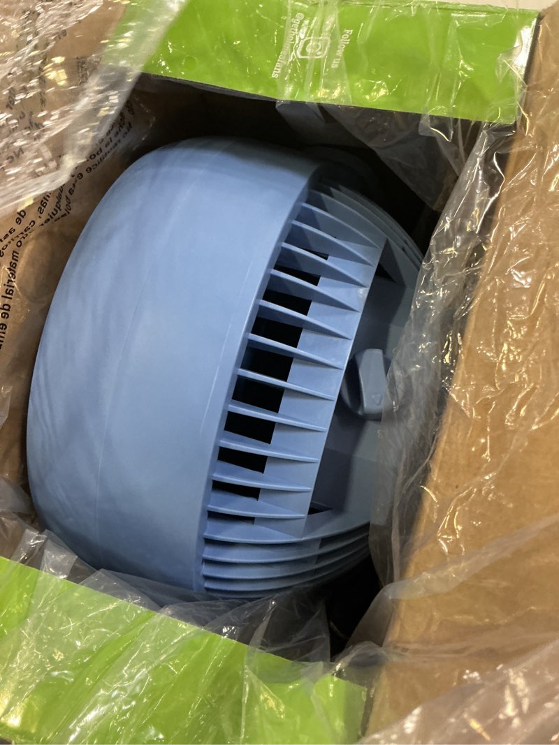 Condition photo showing Good Condition for holmes blizzard 3-speed air circulator fan, 90° adjustable tilt, removable grill, blue, 14441