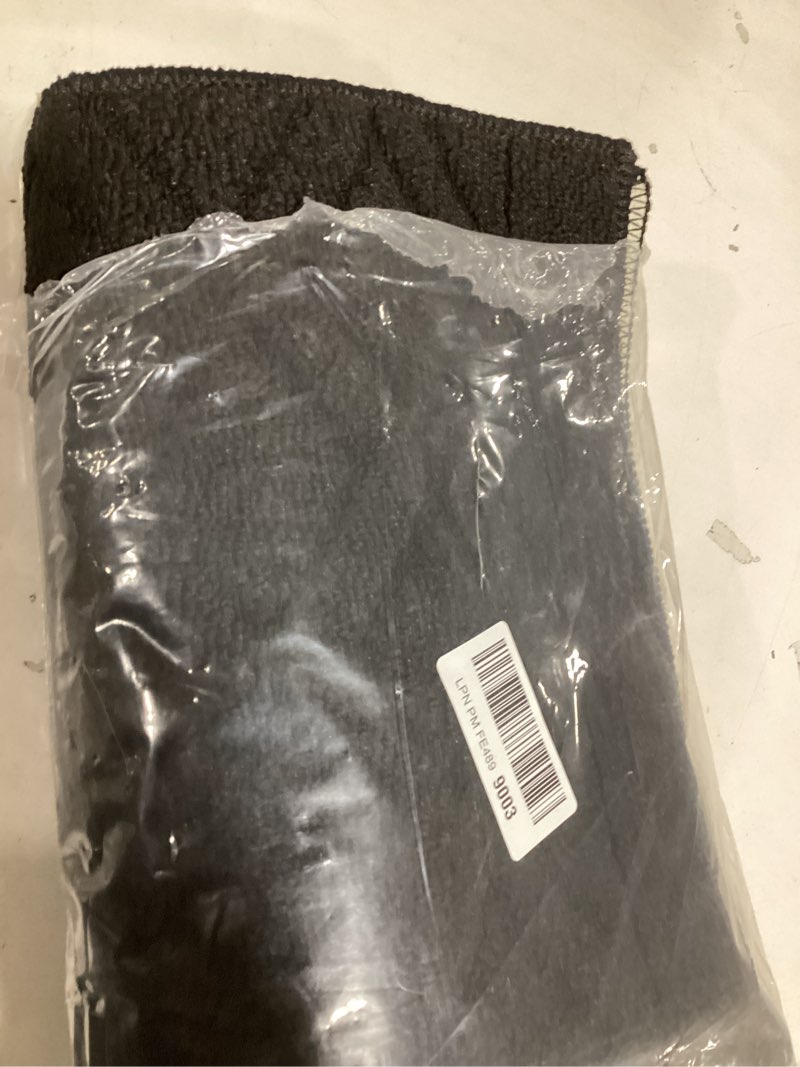 Condition photo showing Good Condition for COSY HOMEER 48x20 Inch/30X20 Inch Kitchen Rug Mats Made of 100% Polypropylene 2 Pieces Soft Kitchen Mat Specialized in Anti Slippery and Machine Washable,Black Black 48"x20"+ 30"X20"