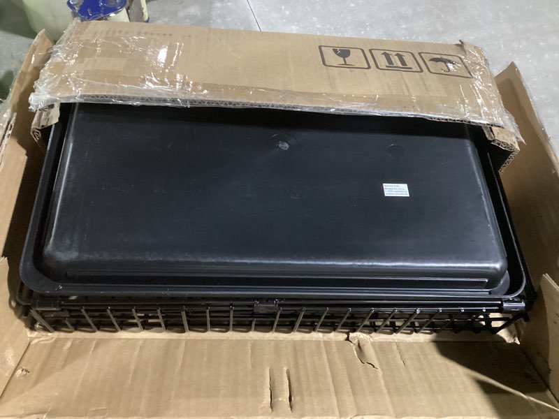 Condition photo showing Good Condition for amazon basics durable, foldable metal wire dog crate with tray, single door, 18 x 12.4 x 15 in, black 18.0"l x 12.4"w x 15.0"h single door no divider