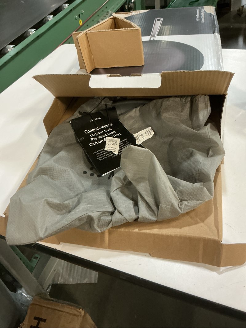 Condition photo showing Good Condition for Misen 12 Inch Pre-Seasoned Carbon Steel Fry Pan – Lightweight, Even Heating, Heat Retention – Oven Safe to 500°F – Ideal for Searing, Sautéing, and Frying – Versatile Durable, Easy to Clean