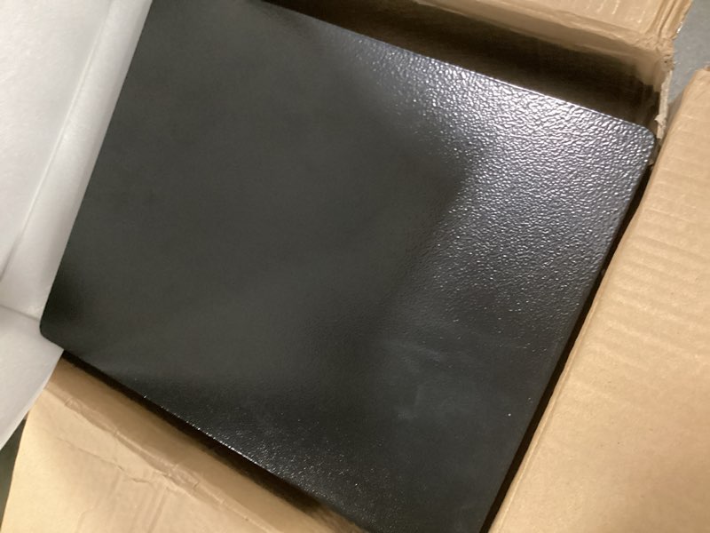 https://lotting-media.assets.bidfta.com/lotting_735e1cf0-0a92-43a4-8247-e3a4dc4826a5