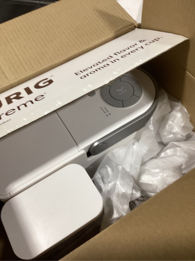 Condition photo showing New/Like New for Keurig K-Supreme Single Serve K-Cup Pod Coffee Maker, MultiStream Technology, 4 Brew Sizes, 66oz Dual-Position Removable Reservoir, White White Coffee Maker