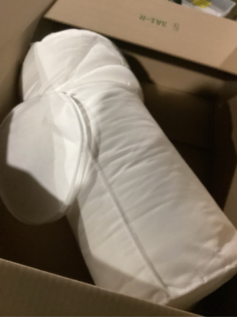 Condition photo showing Good Condition for amazon basics white down alternative comforter and duvet insert with corner tabs (king, all-season) king all-season