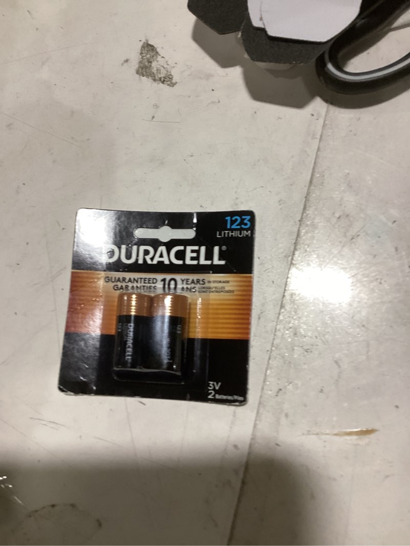 Condition photo showing New/Like New for duracell cr123a 3v lithium battery, 2 count (pack of 1), 3 volt high power for home safety, security devices, flashlights, smoke alarms, home automation