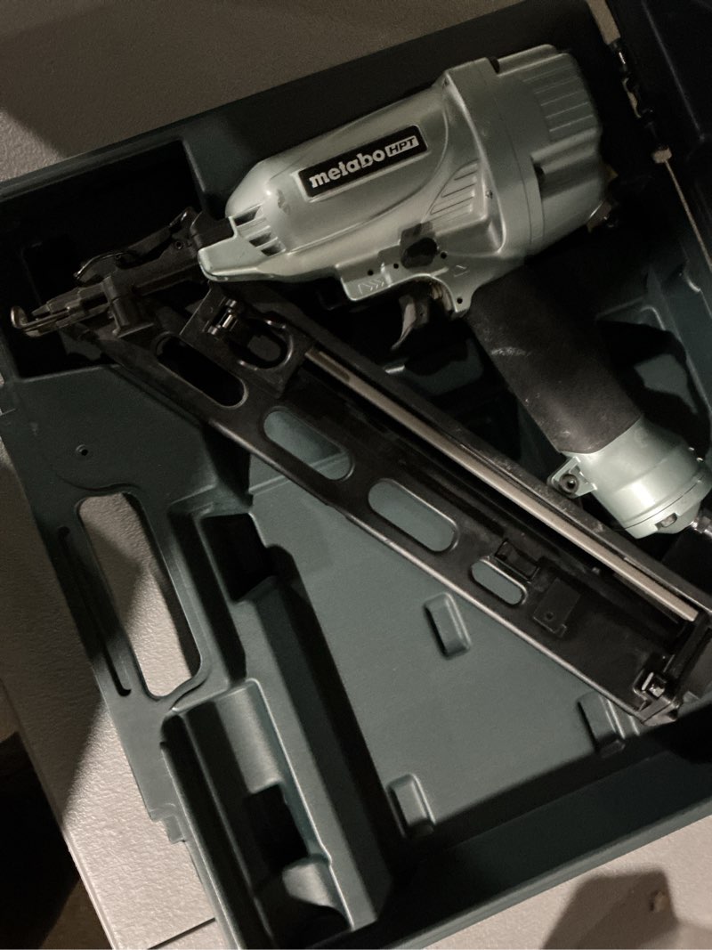 Condition photo showing As Is for metabo hpt 15 ga. nailer kit