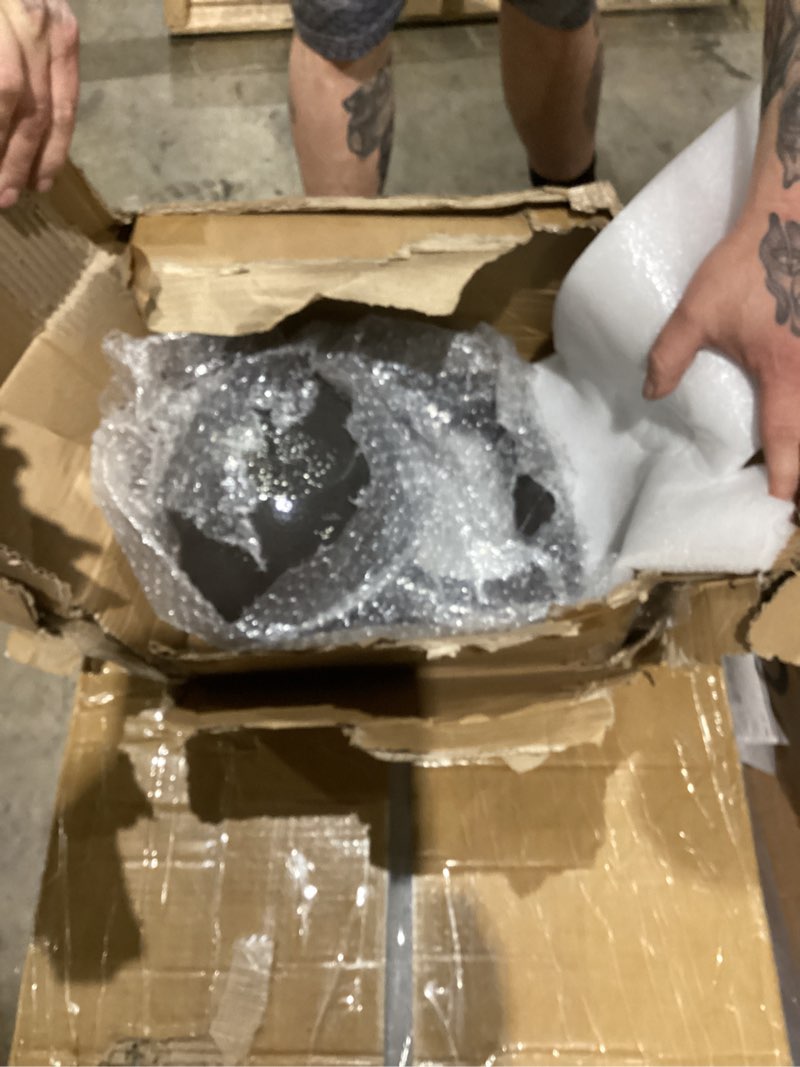 Condition photo showing New/Like New for Amazon Basics Cast Iron Kettlebell 50 Pounds