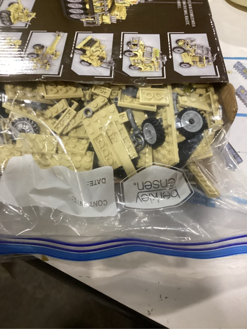 Condition photo showing New/Like New for 1176-Piece Military Tank Building Blocks Set Compatible with Lego, Create A Large Army Tank or 8 Sets of Military Models, Great Army Toys Gifts for Boys Kids Age 6+ Year Old