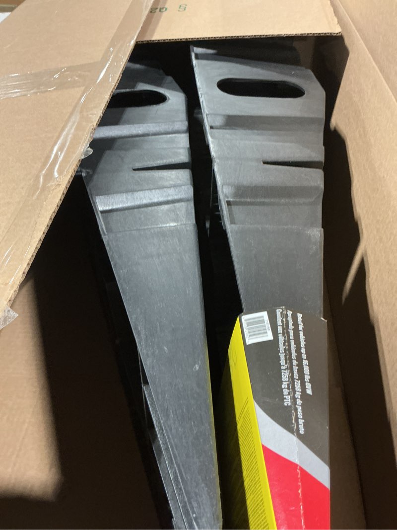 Condition photo showing Good Condition for flotool 11912 rhinoramps max vehicle ramps - set of 2 (16,000lb. gvw capacity)