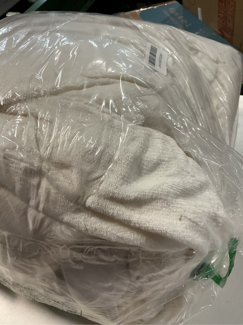 Condition photo showing As Is for Heated Blanket Full Size with 1/2/4/6/8 Hours Auto-Off 10 Heat Level, 62'' * 84'' Cozy Faux Rabbit Fur Bubble Electric Blanket with Overheat Protection(White) White 62''*84''