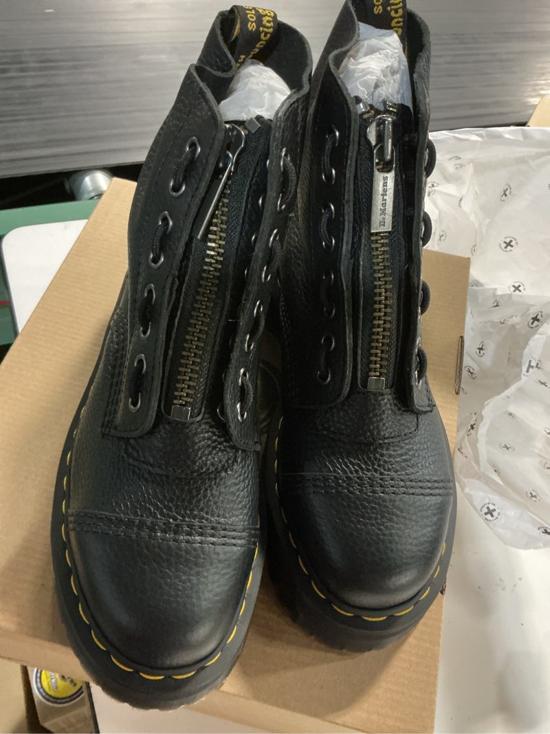 Condition photo showing Good Condition for dr. martens women's sinclair 8 eye boots