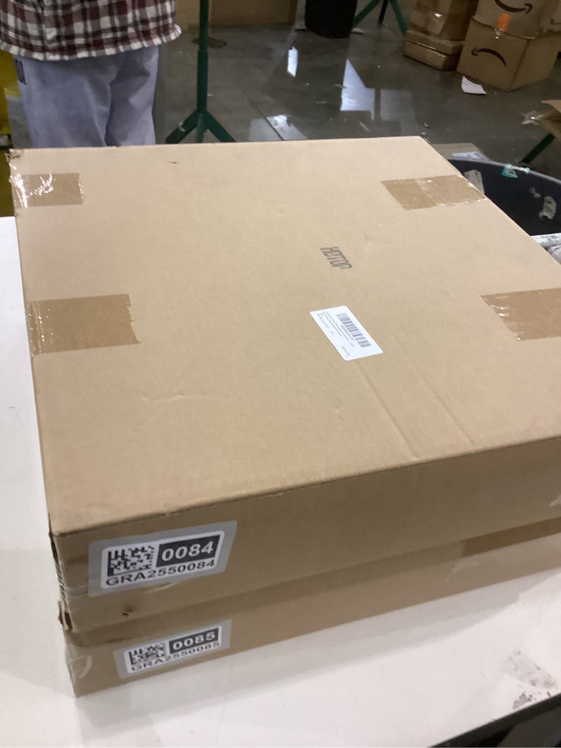 Condition photo showing New/Like New for Hotop 20 Pcs 16 Inch Metal Wreath Frame Christmas Dark Green Round Metal Wreath Form for Crafts & DIY Floral Decorations on Weddings New Year Party Home Decor