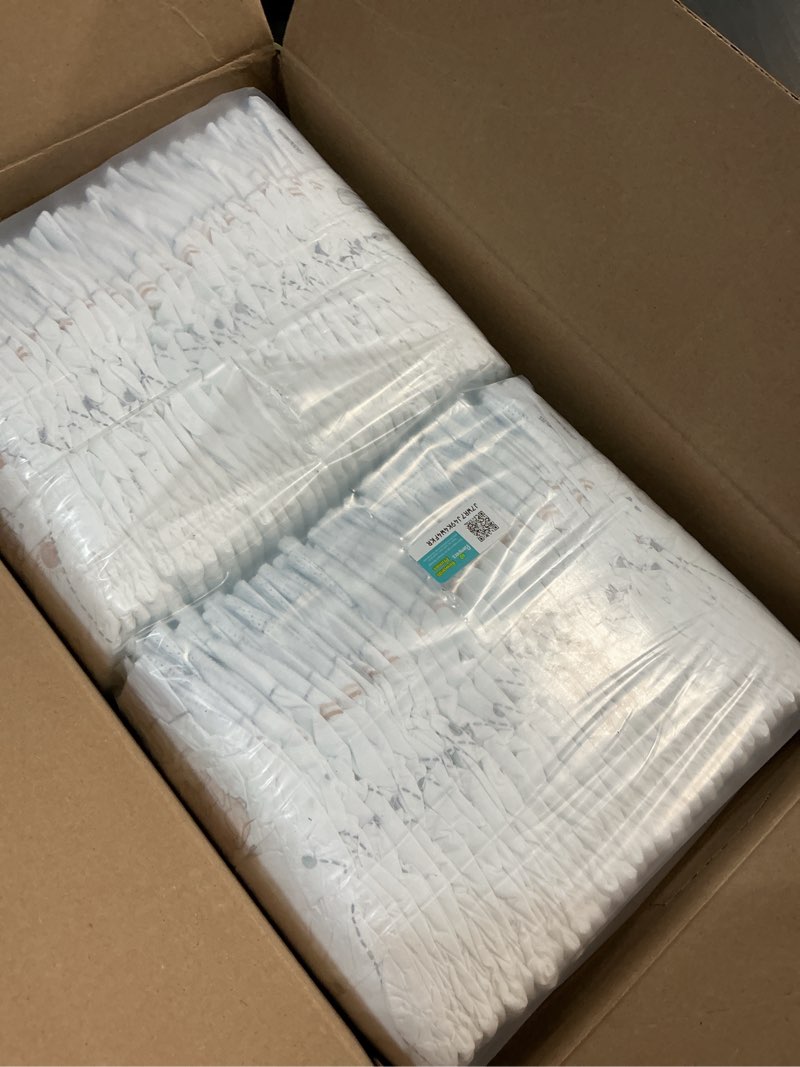 Condition photo showing New/Like New for Pampers Swaddlers Diapers, Size 5 (20-37 lbs), 132 Count, Absorbent, Keeps Baby Dry and Comfortable, Skin Safe Disposable Baby Diaper (Packaging May Vary) Size 5 132