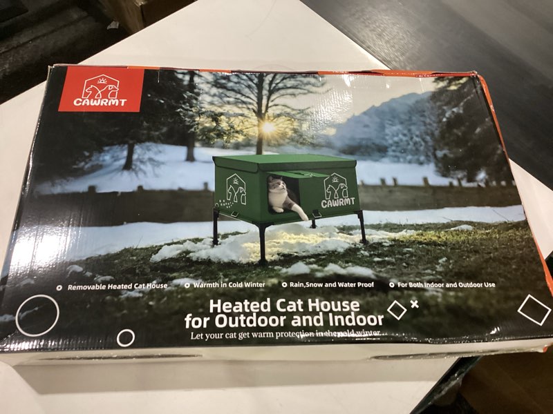 Condition photo showing New/Like New for x-large heated cat house for outdoor winter, full-coverage cat house heater, indestructible 100% waterproof insulated outside cat shelter for feral barn cat protection (green, 27x18x20) green xl-27x18x20