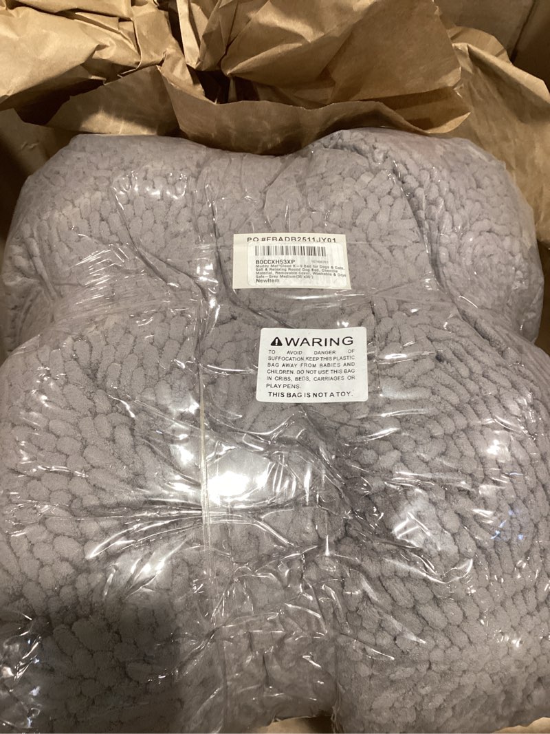 Condition photo showing New/Like New for Muddy Mat®Cloud K-9 Bed for Dogs & Cats, Soft & Relaxing Round Dog Bed, Chenille Material, Removable Cover, Washable & Dryer Safe–Grey Medium(35'x35') Medium (35''X35'') Grey