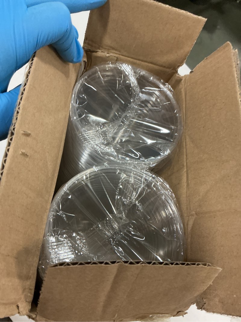 Condition photo showing New/Like New for Freshware 20 oz Clear Disposable Plastic Cups, 100 Pack Clear Plastic Cups Tumblers, Heavy-duty Party Glasses, Disposable Cups for Thanksgiving, Halloween, Christmas Party 20 oz. [100-PK]