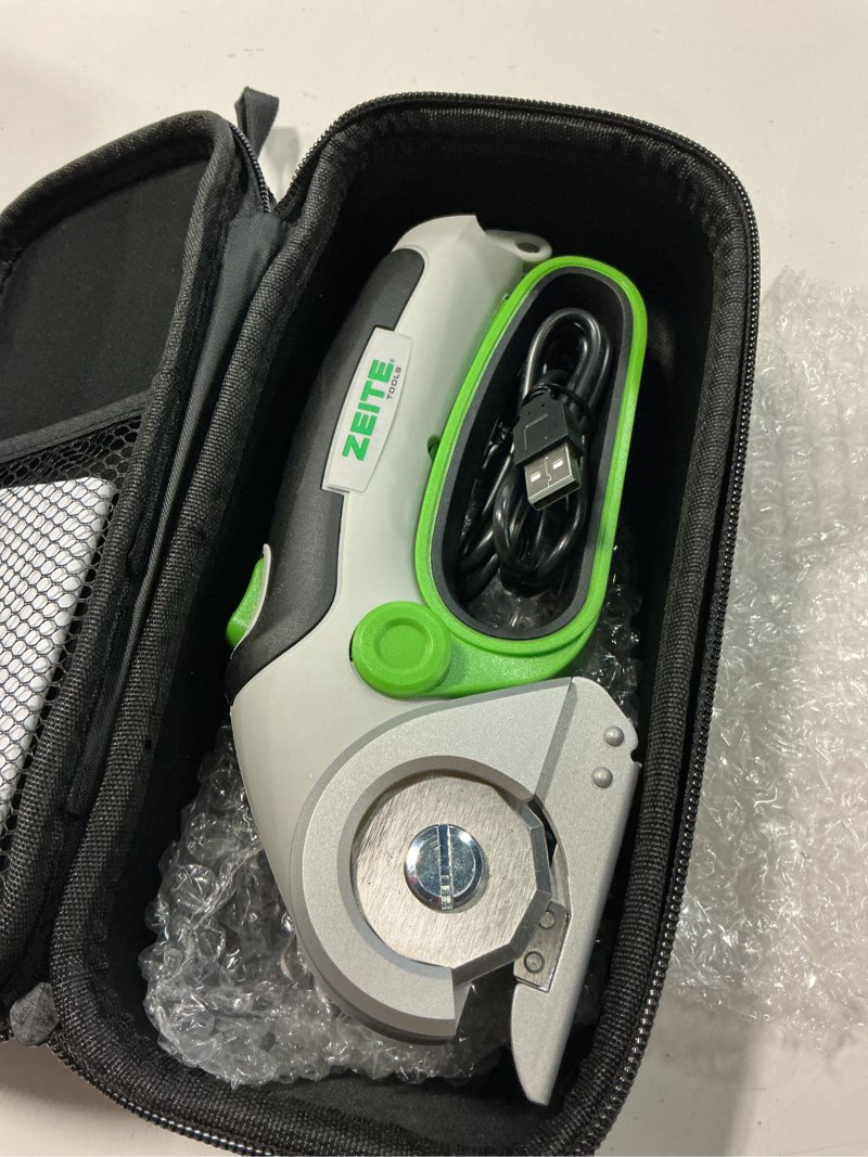 Condition photo showing Good Condition for zeite 4v cordless electric scissors cardboard cutter with 1 x replace blade,1 x storage box,1 x usb rechargeable cable rotary cutter for box plastic carpet cloth, easy to hold and safety,gray