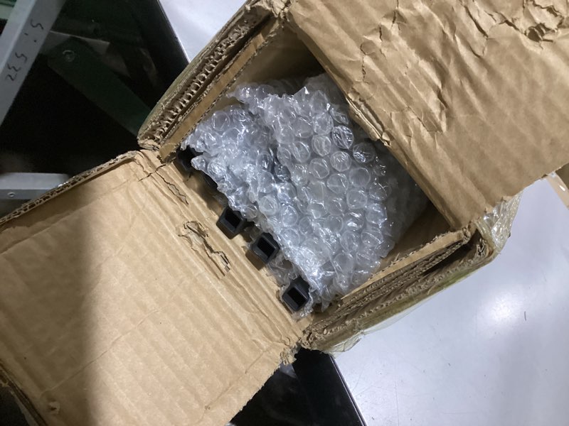 Condition photo showing Good Condition for 10 Pack Iron Balusters Staircase Rectangular Hollow Stair Spindles Square Craft Spindles Balusters 1/2" Square Balusters for Staircase Interior with Iron Baluster Swivel Shoes Rectangular Straight 10