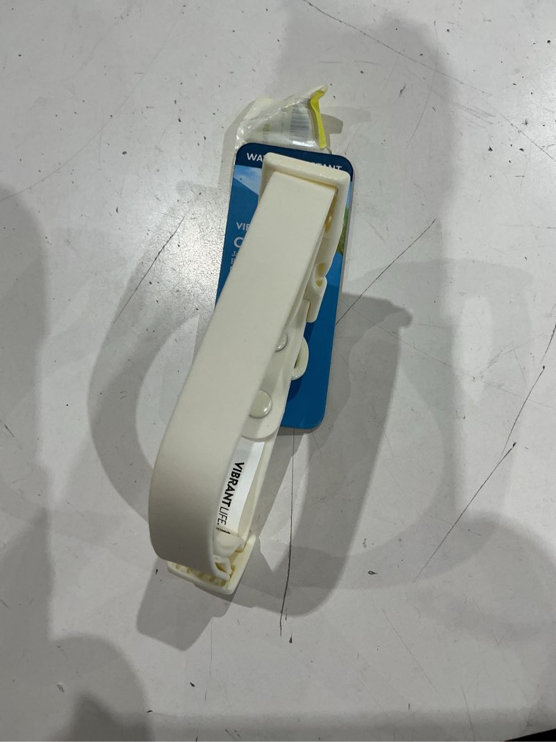 Condition photo showing Good Condition for vibrant life water and dirt resistant fashion dog collar  cream  small