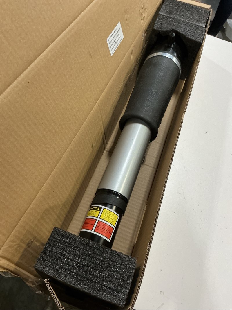 Condition photo showing Good Condition for Air Strut Rear Replacement for 2015-2016 Cadillac Escalade ESV, Chevy Suburban/Tahoe, GMC Yukon/Yukon XL, OEM Number 19432783, 23276087, 23458661, OE27395GS, 23431417