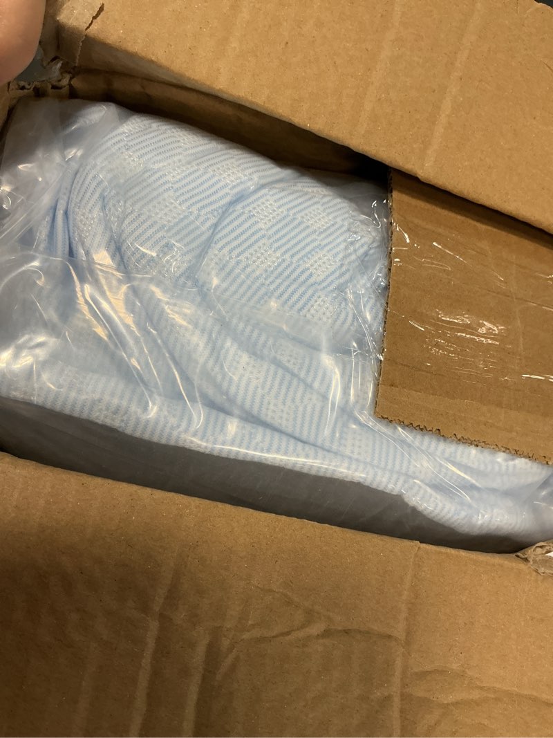 Condition photo showing New/Like New for cat bed, cat beds for indoor cats, summer cooling pet sofa bed, washable medium pet bed for puppy and small to large kitten with anti-slip bottom, fits up to 65lbs pets medium blue sofa
