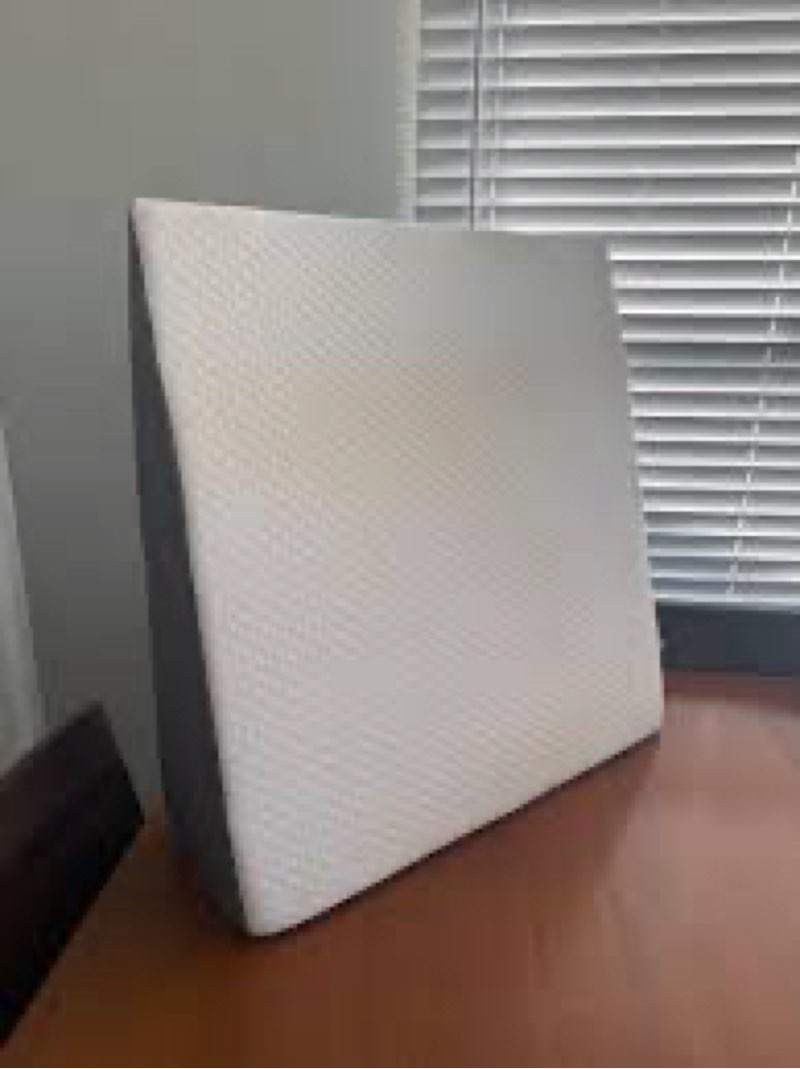 wedge pillow