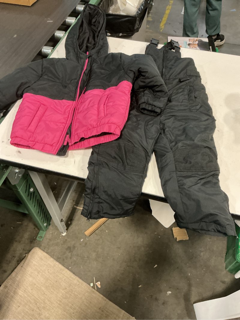 Condition photo showing Good Condition for arctic hero kids' ski set – 2 piece unisex insulated waterproof snow bib & hooded jacket (4-5) 