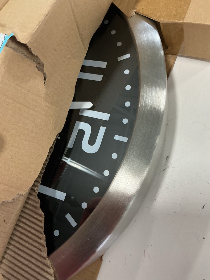 Condition photo showing Good Condition for La Crosse Technology WT-3161BK 16 Inch Stainless Steel Atomic Clock, Analog, Silver