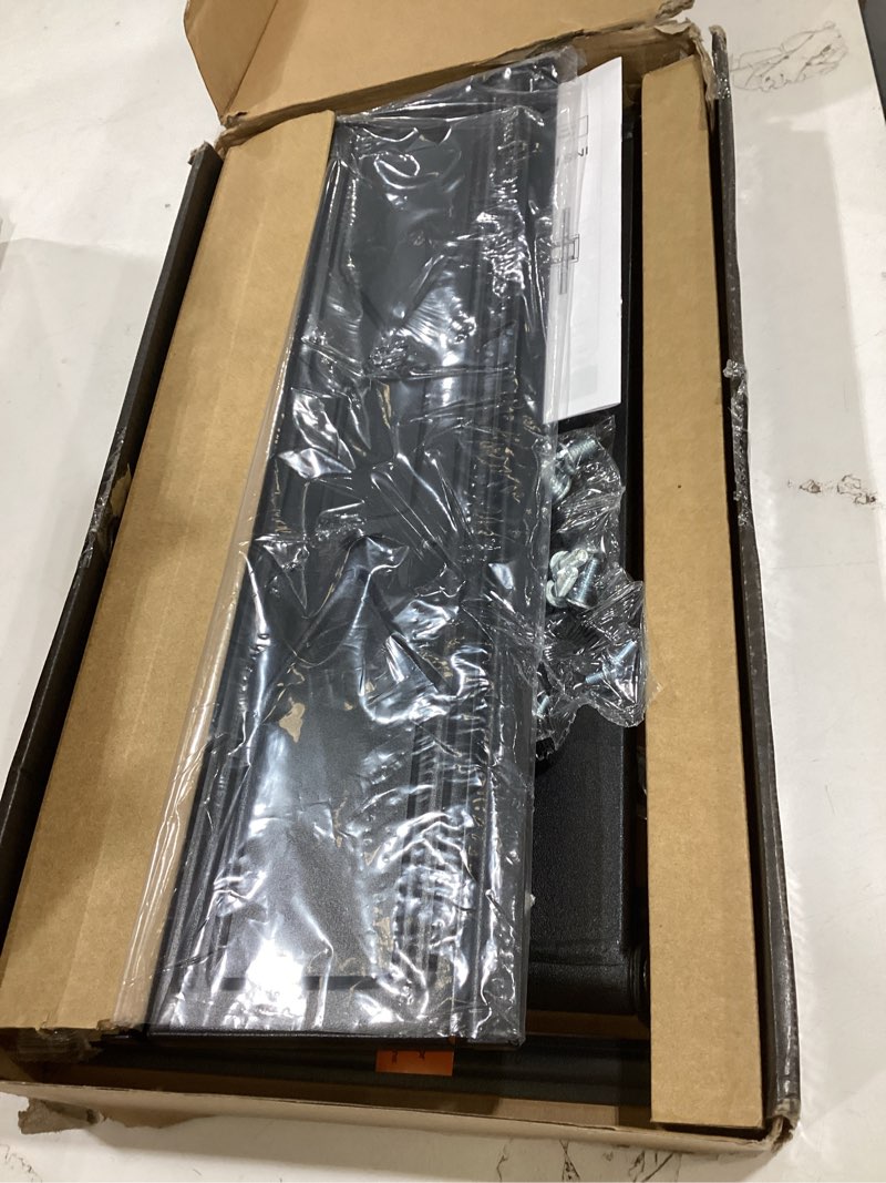 Condition photo showing Good Condition for usx star corner tv wall mount long arm tv mount bracket for 32-70 inch tvs, full motion tvs wall mounts with 32” articulating arms extension & tilt & swivel, max vesa 400x400mm, holds up to 80 lbs 32-70"