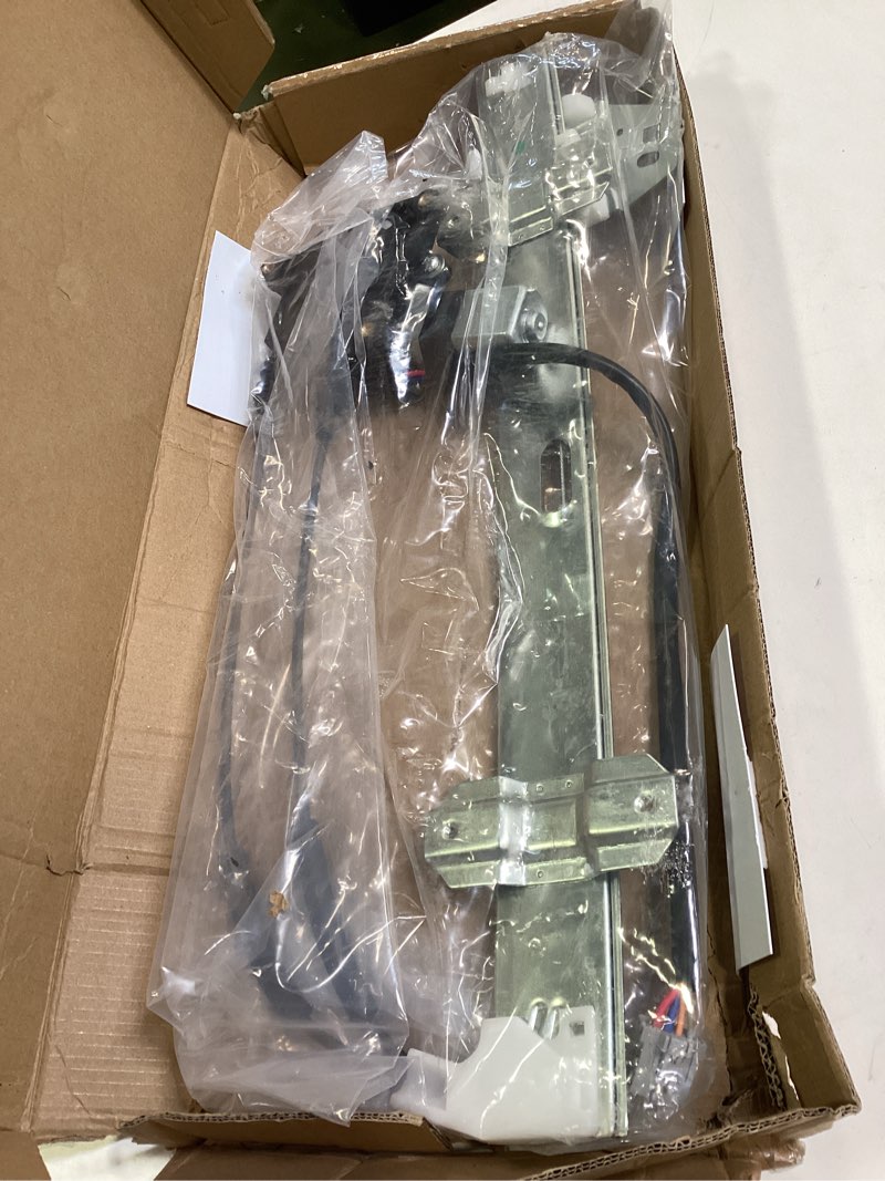 https://lotting-media.assets.bidfta.com/lotting_73e3718f-18ce-4100-a101-1ce2ca4b9b9b