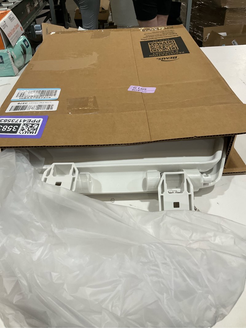 Condition photo showing Good Condition for mayfair little2big? round plastic toilet seat in white with sta-tite? seat fastening system? and whisper•close? hinge