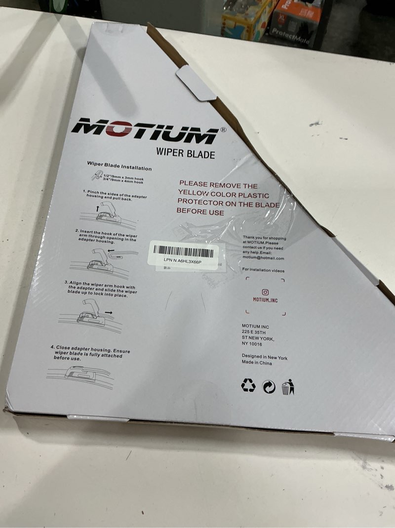 Condition photo showing New/Like New for MOTIUM OEM QUALITY Premium All-Season Windshield Wiper Blades (26"+19" pair for front windshield)