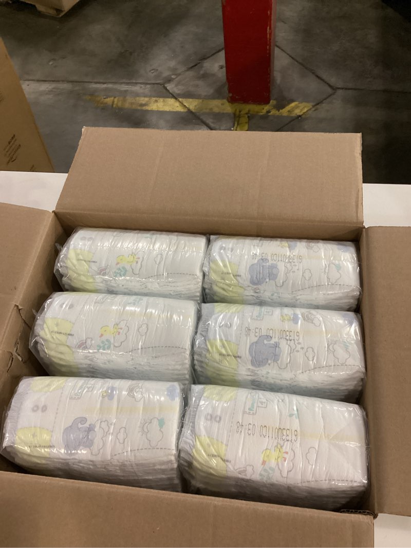 Condition photo showing New/Like New for pampers swaddlers diapers size 4  150 count (select for more options)