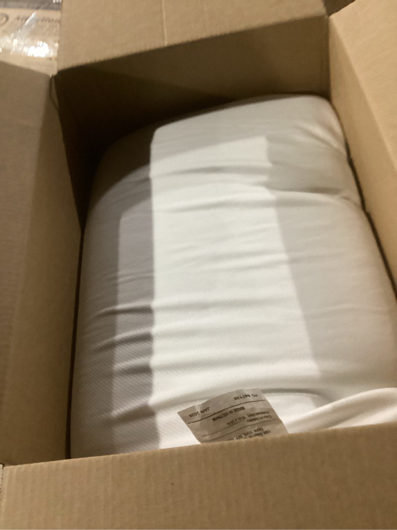 Condition photo showing Good Condition for casper sleep original pillow for sleeping, king, white king single pack