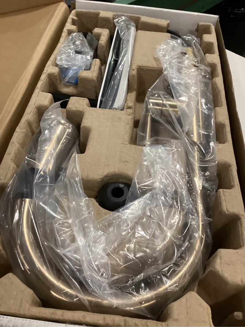 Condition photo showing Good Condition for Delta Finnridge Brushed Gold Kitchen Faucet with Pull Down Sprayer, High Pressure ProClean Spray Modern Single Hole Kitchen Sink Faucet, Champagne Bronze 19730LF-CZ